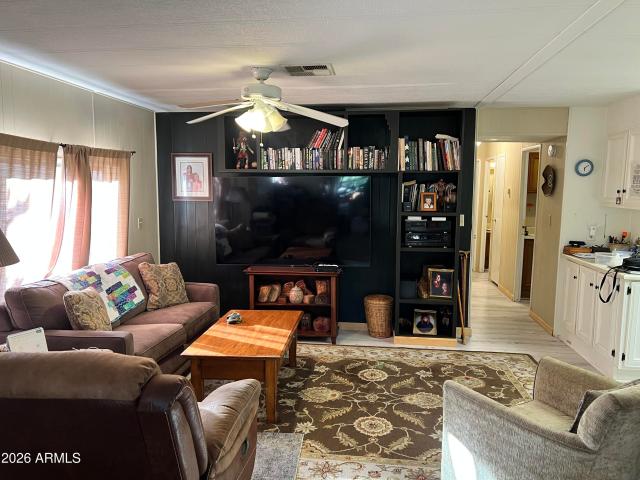 1103 w birchwood road