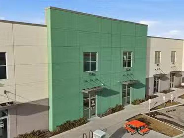 110,114, 10748 74 Street Se, Calgary, AB, T2C 5N6 commercial.