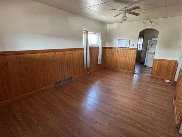 110 13th St, Conway, PA 15027 | MLS #1750
