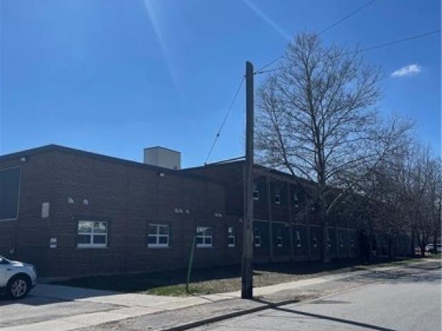 110 50 Scott Street, St. Thomas, ON, N5P 1K6 townhouse for lease | Listing ID X13731 | Royal LePage