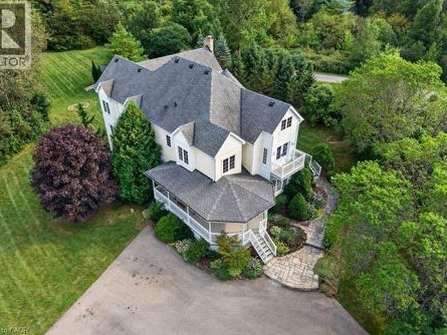 110 Concession 11 Road E, Freelton, ON, L8B 1H8 house for sale | Listing ID 40855 | Royal LePage