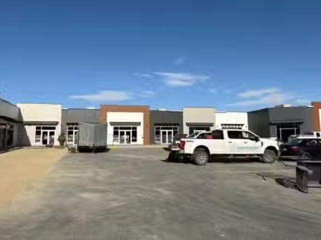 110 Corner Meadows Manor Ne, Calgary, AB, T3N 2X9 commercial.