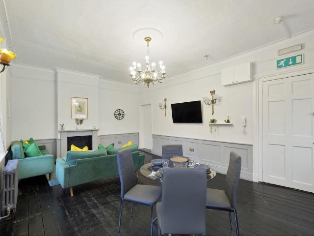 110 Chiswick Lane South, London W4, 2 bed flat to rent, £4,953 pcm | PrimeLocation