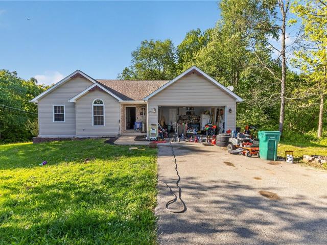 110 Chrie Ln
