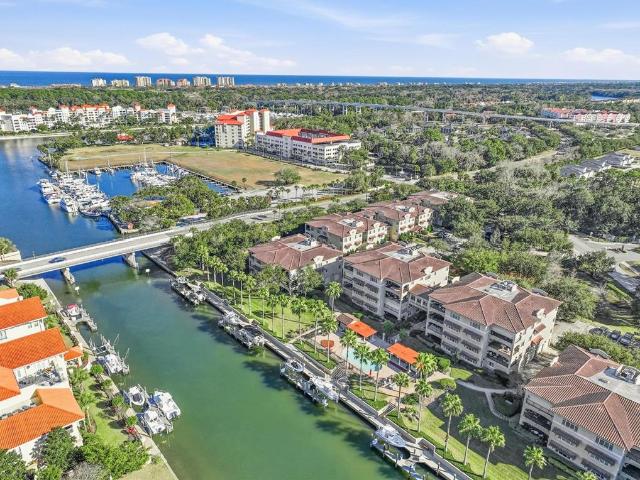 110 Club House Dr, Unit 301, Palm Coast, FL 32137 | MLS #FC315448