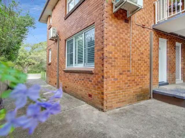 1/10 Achilles Avenue, North Wollongong, NSW 2500 Unit for Rent