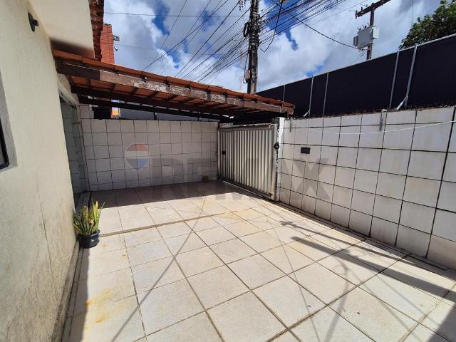 110 Área Útil Casa Alugar, 3 Dormitórios localizado em Torre, João Pessoa, Paraíba, 58040 090 | Brasil
