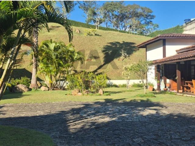 110 Área Útil Casa Alugar, 3 Dormitórios localizado em Avenida José Vicente de Faria Lima, 1.296 Condomínio Florenza II Água Branca, Ilhabela, São Paulo, 11631 400 | Brasil