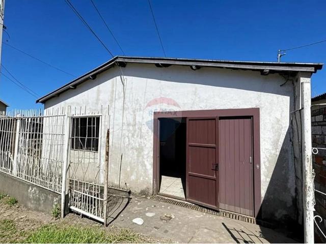 110 Área Útil Casa Alugar, 3 Dormitórios localizado em Pinheiro Machado, Santa Maria, Rio Grande do Sul, 97030470 | Brasil