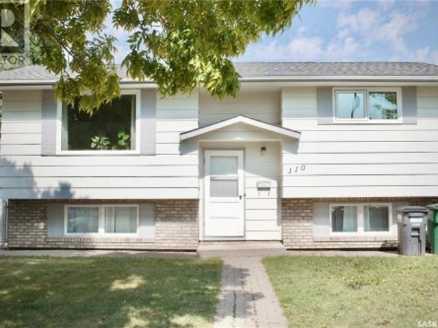 110 Arnason Crescent, Saskatoon, SK, S7H 4M8 house for sale | Listing ID SK046967 | Royal LePage
