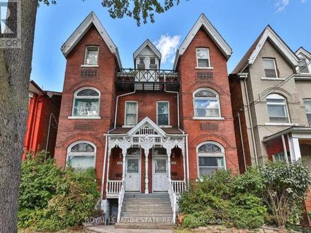 110 Baldwin Street, Toronto, ON, M5T 1L6 house for sale | Listing ID C13997 | Royal LePage