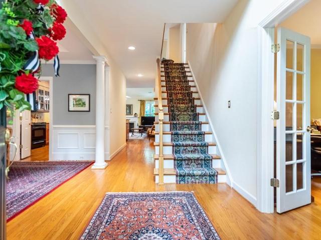 110 Benjamins CT