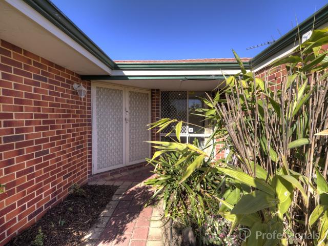 110 Berkley RoadMarangaroo WA 6064, Australia