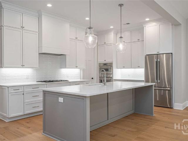 110 Grand Harbor Circle
