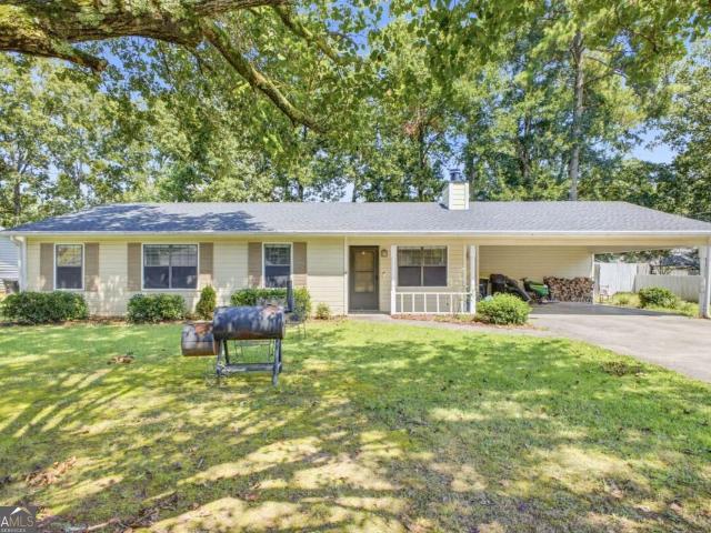 110 Gray Rock Drive NW