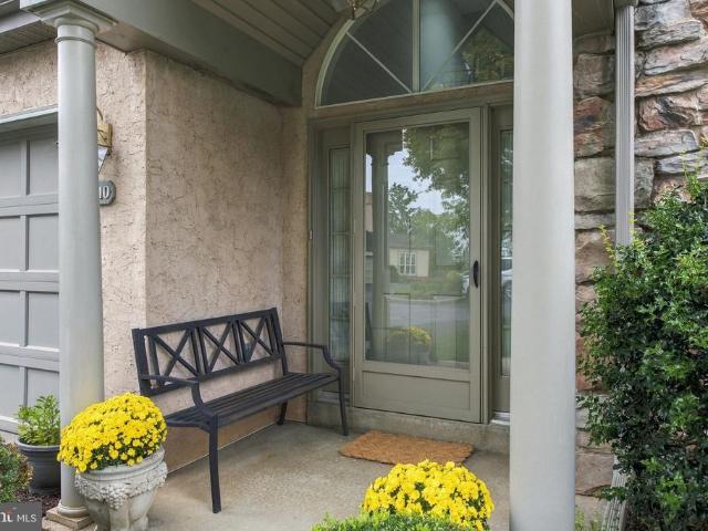 110 Greenview Drive