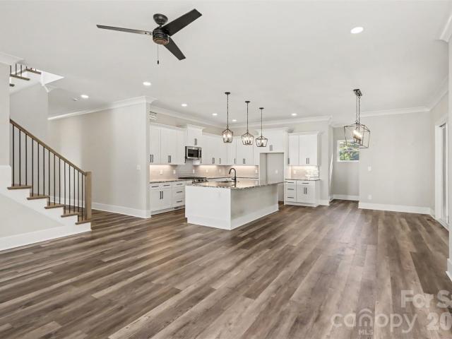 110 Grove Hill Trail