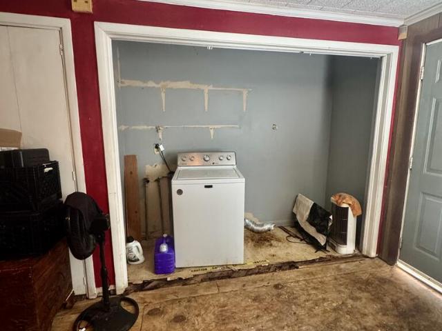 110 E Register Ave