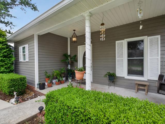 110 Edison St