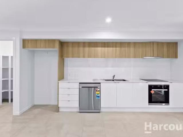 1/10 Kent Street, MARYBOROUGH, QLD 4650 Duplex for Rent