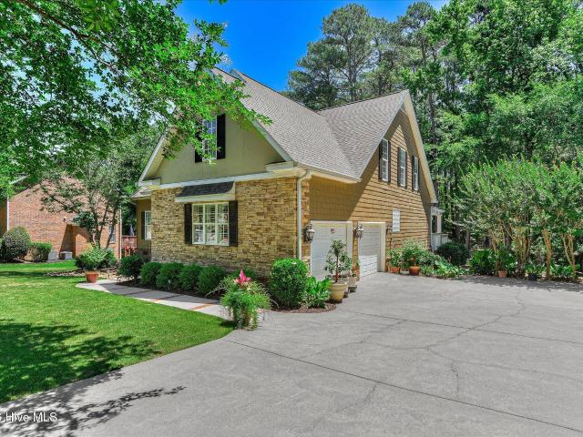 110 Hunting Tower Drive