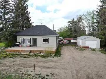 110 Hwy40, Neilburg, SK, S0M 2C0 house for sale Listing ID.