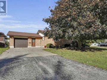 House for sale in Huron