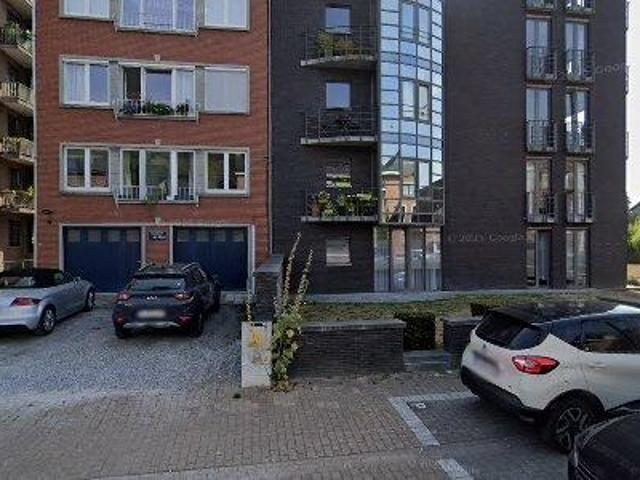 110 m2 apartment for rent in Namen