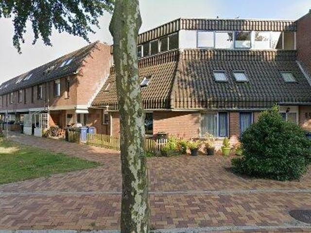 110 m2 apartment for rent in Almere