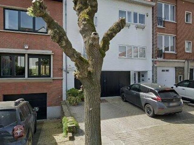 110 m2 apartment for rent in Brussels Ukkel