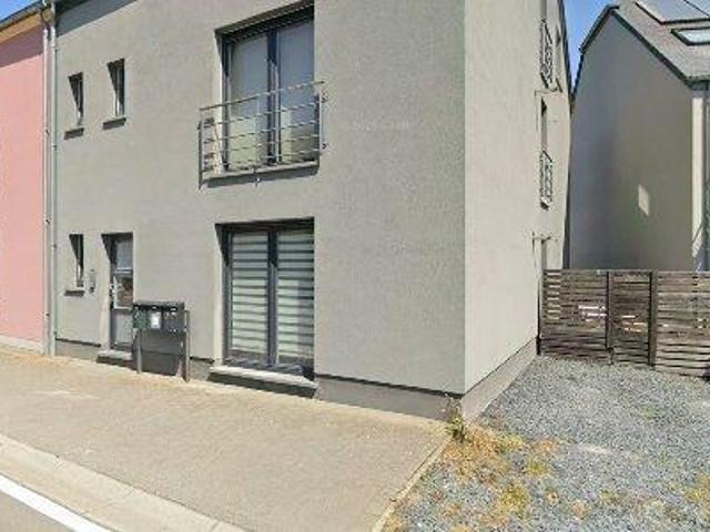 110 m2 apartment for rent in Etalle