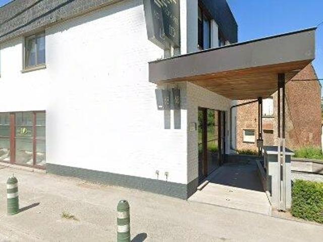 110 m2 apartment for rent in Florennes