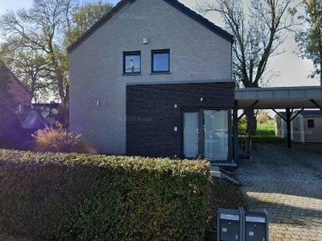 110 m2 apartment for rent in Luik