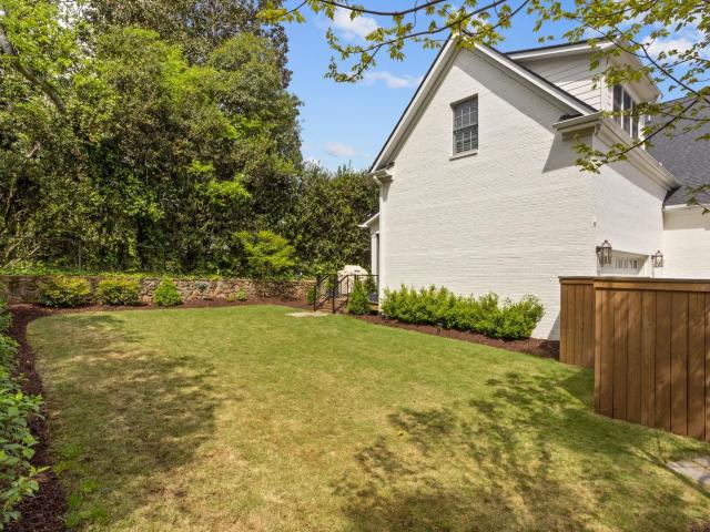 110 Newman Street