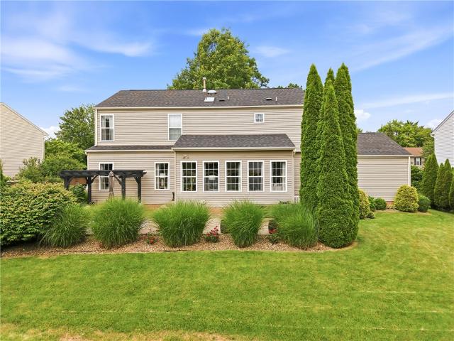 110 Neshannock Trails Dr