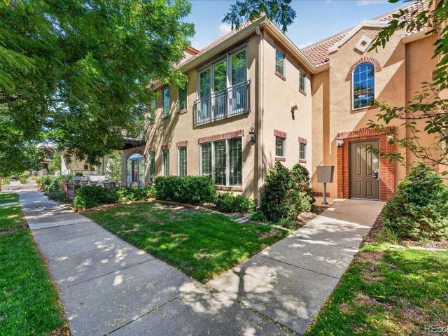110 S Jackson Street # 1C