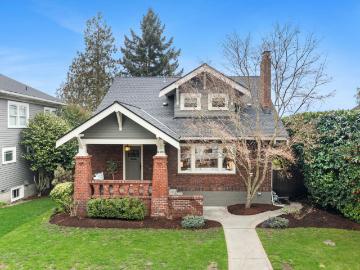 110 Smith St, Seattle, US, WA