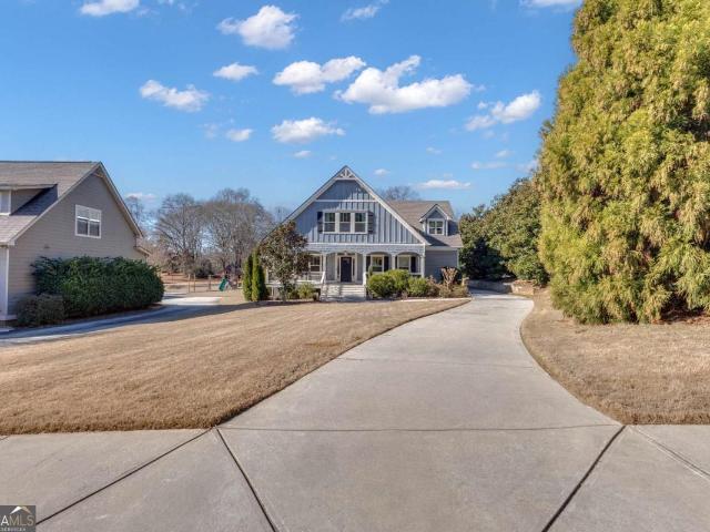 110 Sparrows Cove