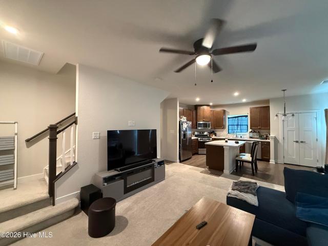 110 Spoonbill Loop