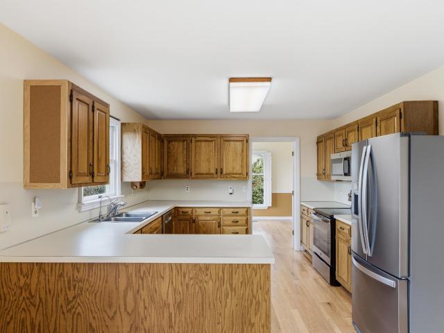 110 sunbright dr