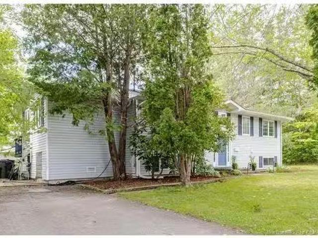 110 Sunrise Estates Dr, New Maryland, NB, E3C 1G5 house for.