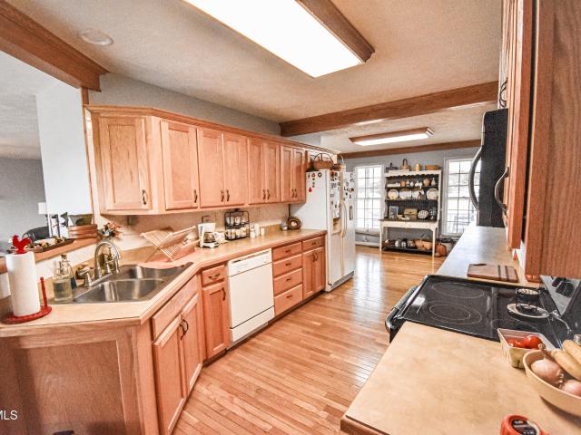 110 Paul Saylor Road