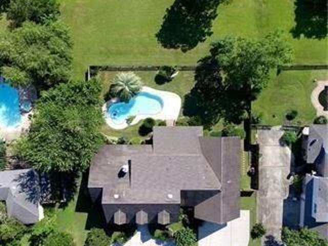 110 Paradise Point