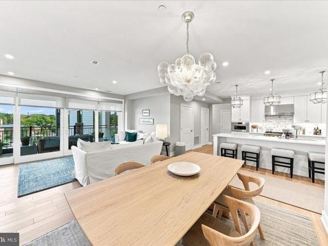 110 Park Ave Apt 460, Swarthmore, PA 19081
