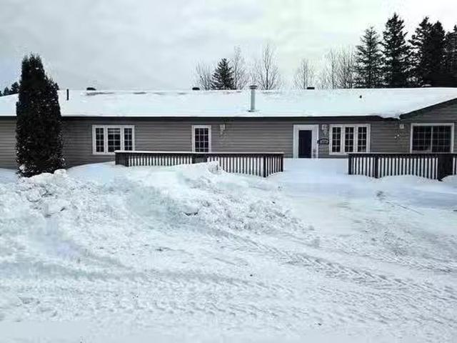 110 Peninsula Road, Marathon, ON, P0T 2E0 commercial for sal.