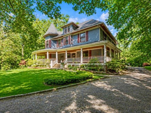 110 Red Spring Lane