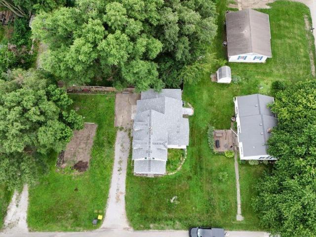 110 W Benton Street