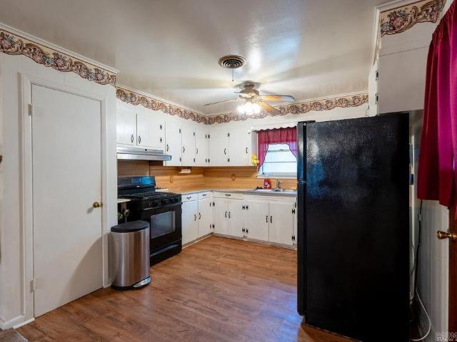110 W Curran Street