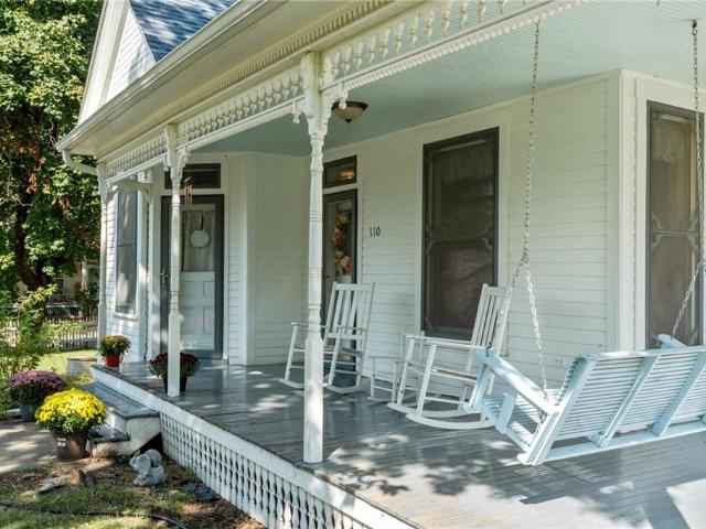 110 W Elm Street
