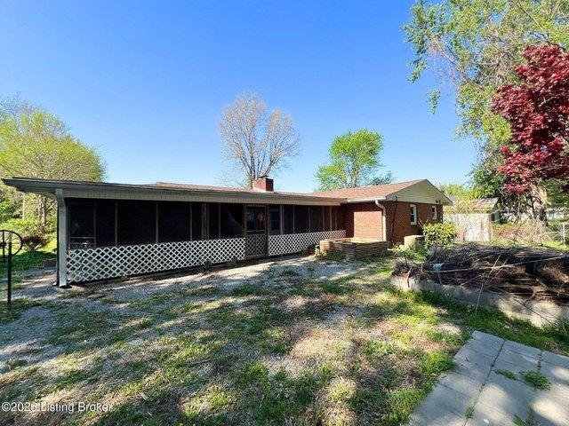 110 W Pierson St, Fredonia, KY 42411